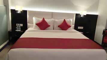 Premium bedding, minibar, in-room safe, desk