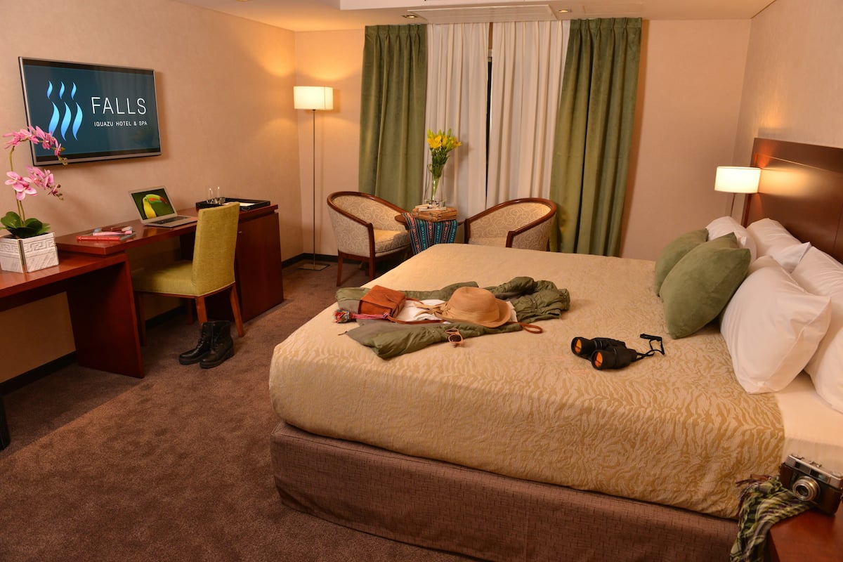 Premium bedding, down duvets, pillow-top beds, minibar