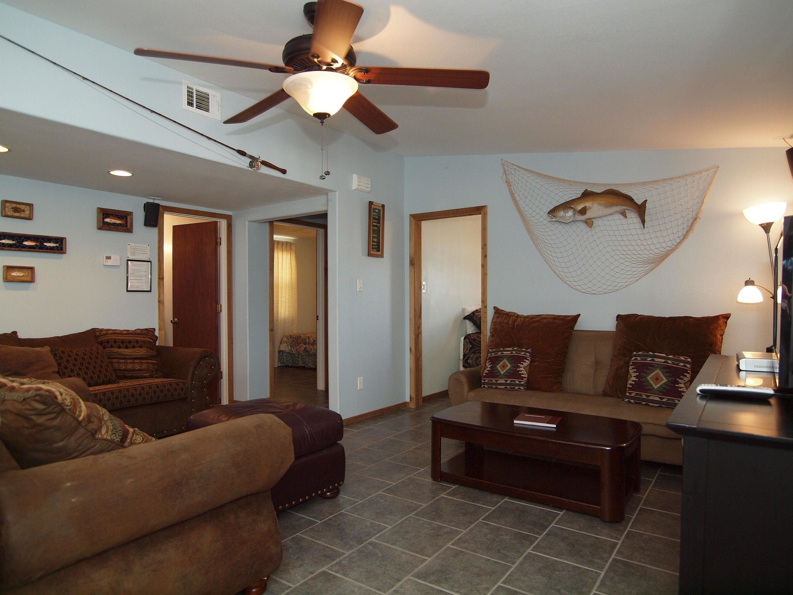 Casa, 3 habitaciones | Área de sala de estar | Reproductor de DVD 