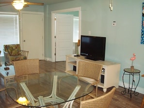 Condo, 2 Bedrooms | In-room dining