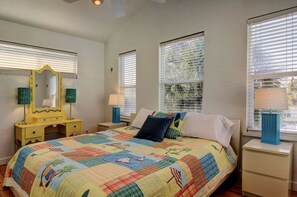 House, 4 Bedrooms | 4 bedrooms, free WiFi - Key Lime Cottage 19RP (Port Aransas)