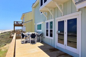 House, 4 Bedrooms | Terrace/patio - Water's Edge 6LC (Port Aransas)
