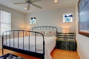 Huis, 4 slaapkamers | 4 slaapkamers, gratis wifi, beddengoed