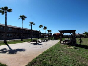 BBQ/picnic area