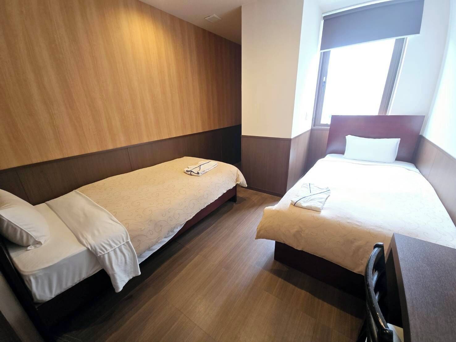 economy twin room, non smoking | 1 bedroom, free wifi, bed sheets