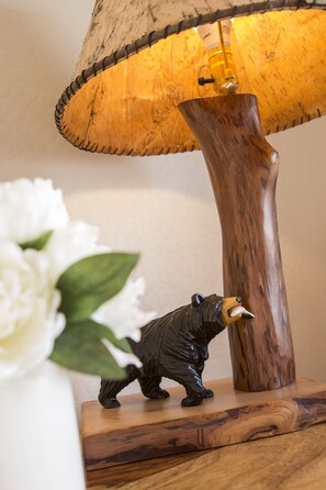 Habitación triple, 1 cama Queen size y sofá cama | Ropa de cama de alta calidad, edredón y camas con pillow-top