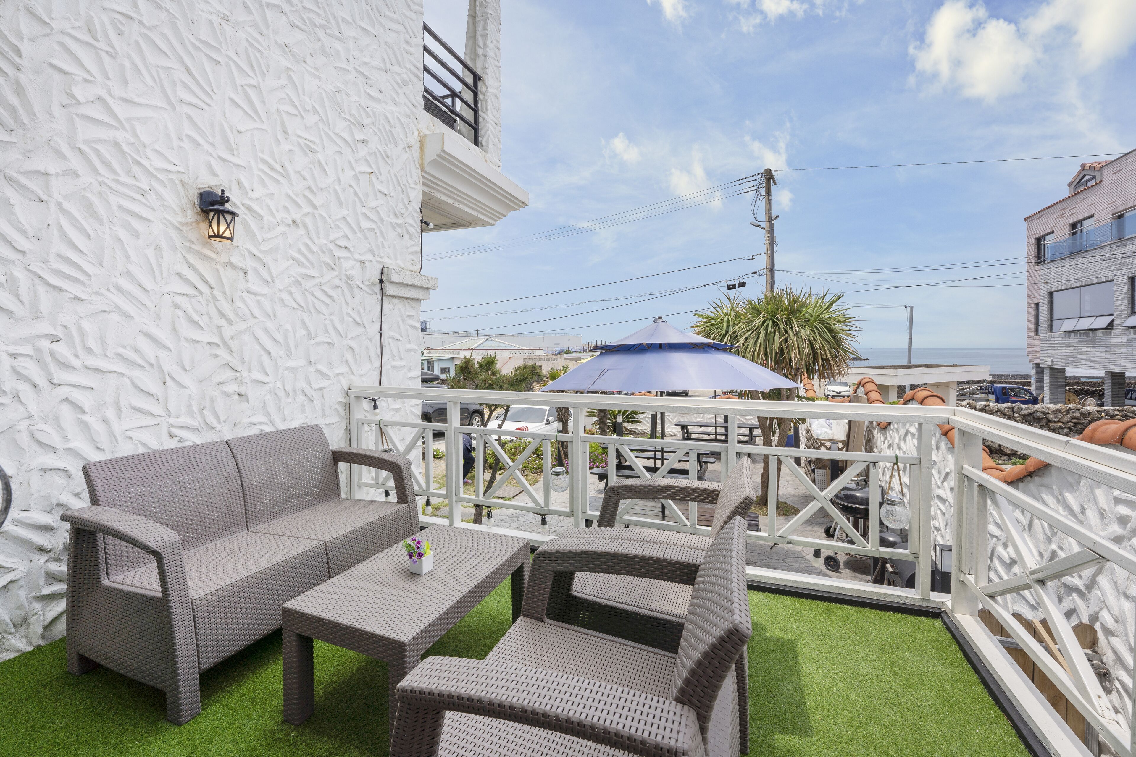 Classic Apartment | Terrace/patio
