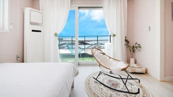 Family Duplex, 2 Bedrooms, Ocean View (22 PY) | 2 bedrooms, individually decorated, laptop workspace, soundproofing