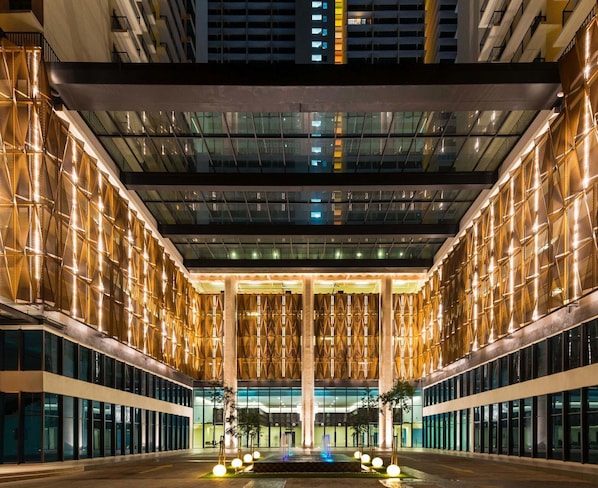 Façade de l’hébergement - soirée/nuit