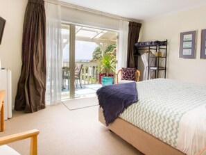 The Clipper B&B Room with Sea View