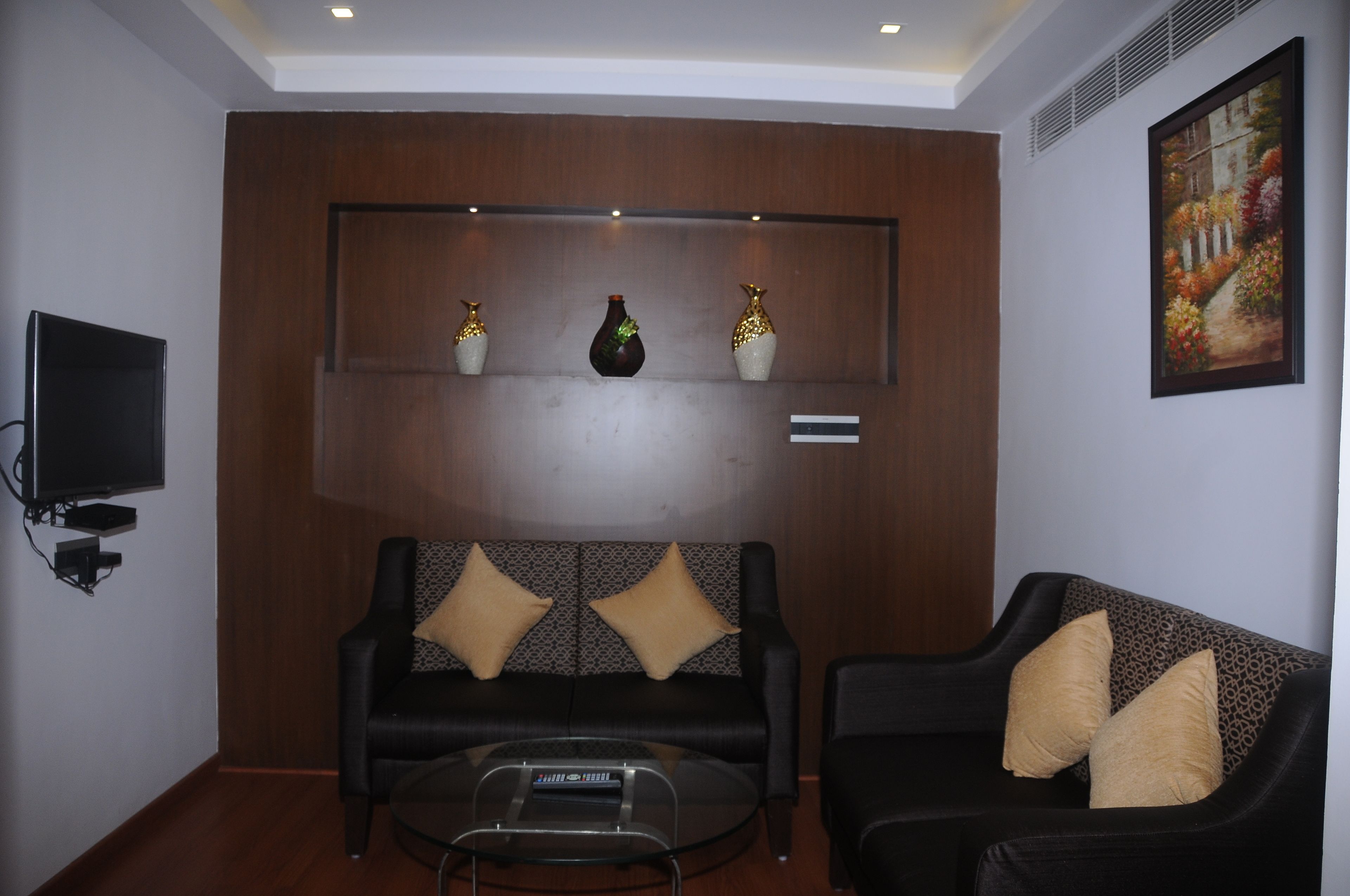 executive suite | 1 bedroom, premium bedding, desk, blackout curtains