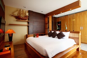 3 Bedrooms Penthouse, Mountain View | 3 dormitorios, ropa de cama de alta calidad, caja fuerte