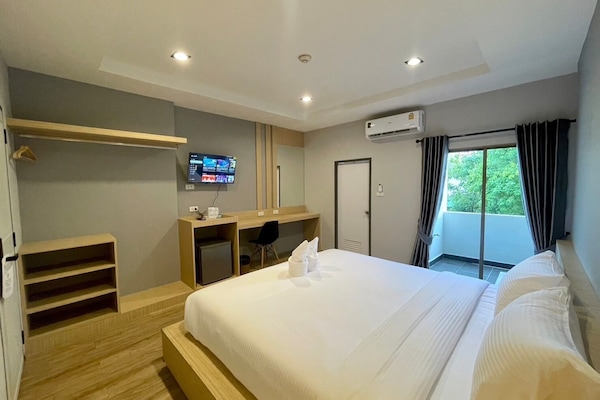 Escritorio y wifi gratis