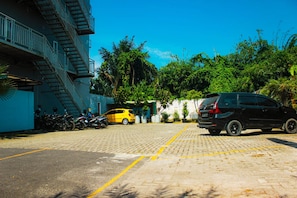 Parcheggio non assistito gratuito