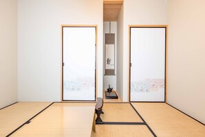 Habitación tradicional (Japanese Style) | Escritorio, wifi gratis y ropa de cama