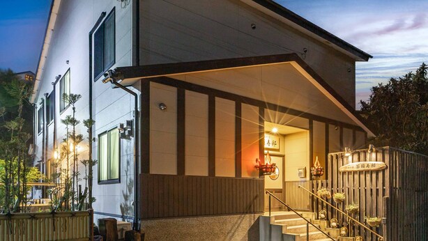รูปภาพที่ไม่ได้จัดประเภท, 1 จาก 64, ปุ่ม