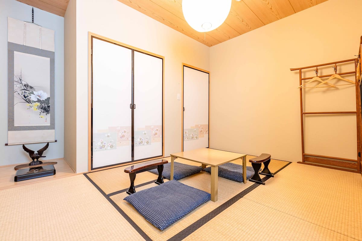 Traditionele kamer (Japanese Style) | Een bureau, gratis wifi, beddengoed