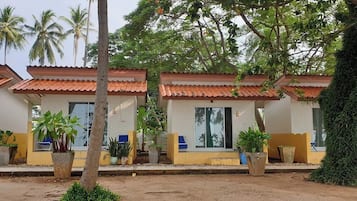 Double Room | 1 bedroom, blackout curtains, free WiFi