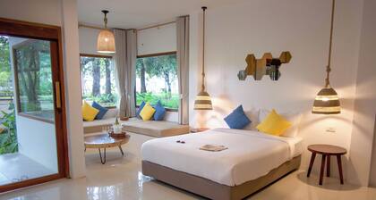 Issara Beach Resort