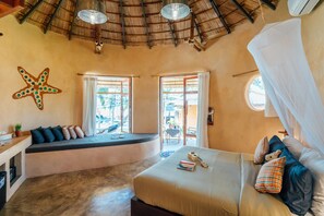 In-room safe, free WiFi, bed sheets - The Mud (Koh Samui)