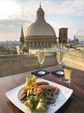 Rooftop terrace - De Vilhena Boutique Hotel (Valletta)