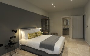 Premium bedding, in-room safe, desk, blackout curtains