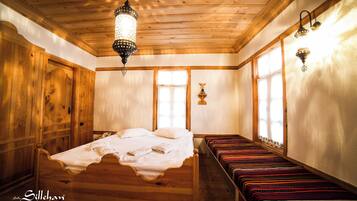 Ropa de cama de alta calidad y minibar