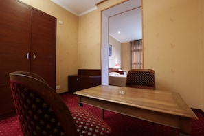 Superior Double Room | In-room safe, desk, laptop workspace, free WiFi