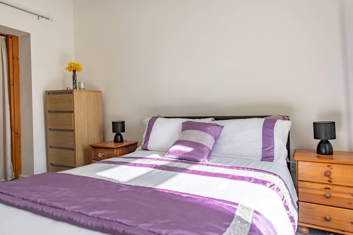 Doppelzimmer, 1 Schlafzimmer | 1 Schlafzimmer, individuell dekoriert, individuell eingerichtet