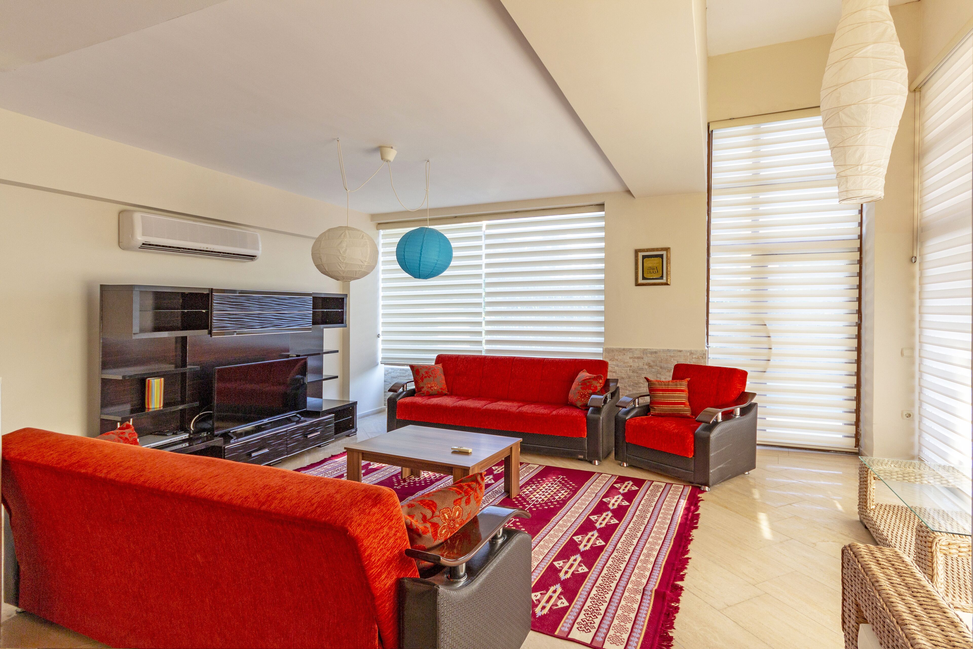 Foto - Paradise Town Villa Elite 100 MBPS free wifi