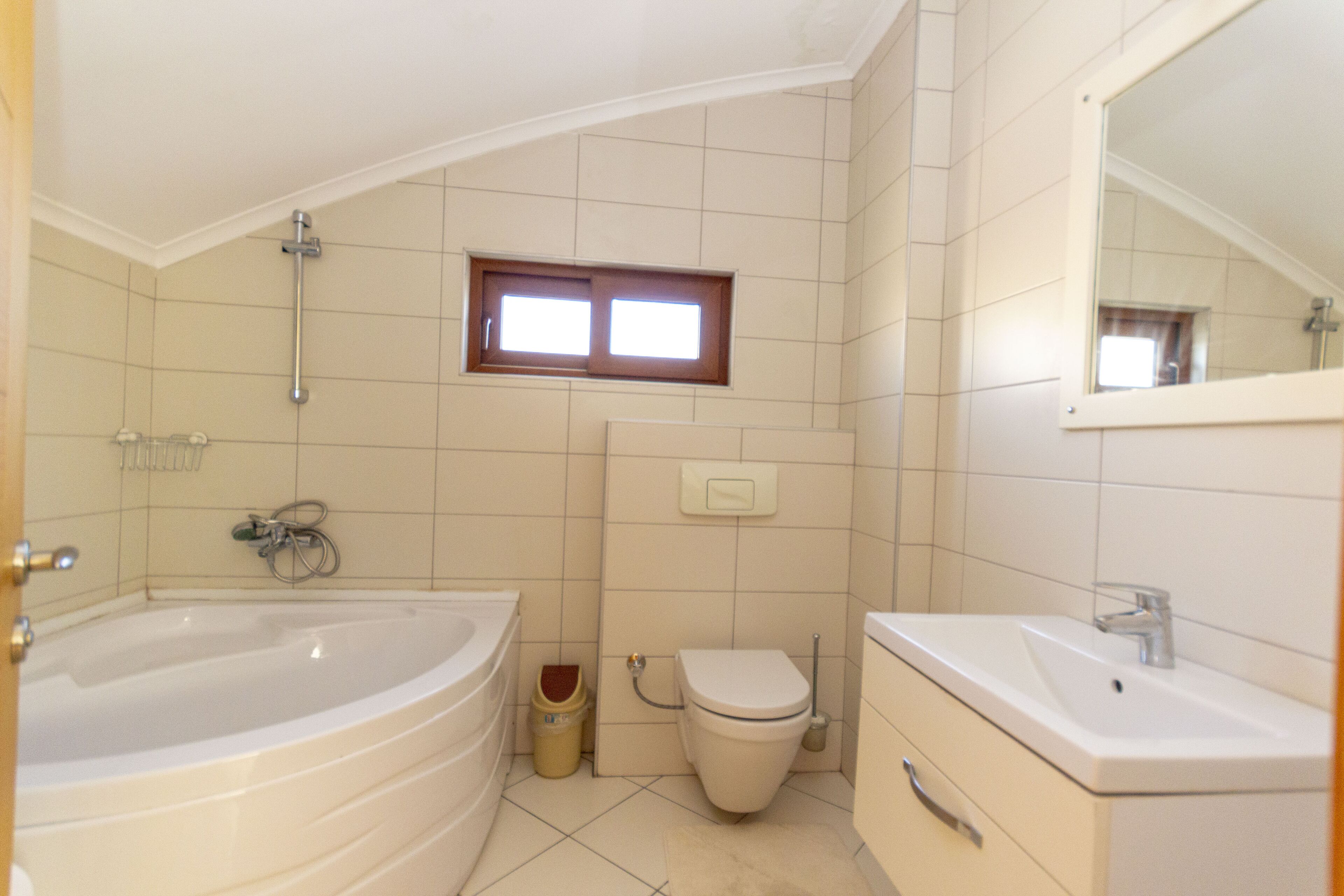 Foto - Paradise Town Villa Elite 100 MBPS free wifi