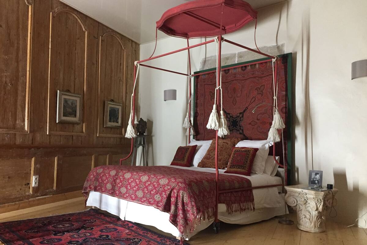 Luxury Double Room | Desk, cribs/infant beds, free WiFi