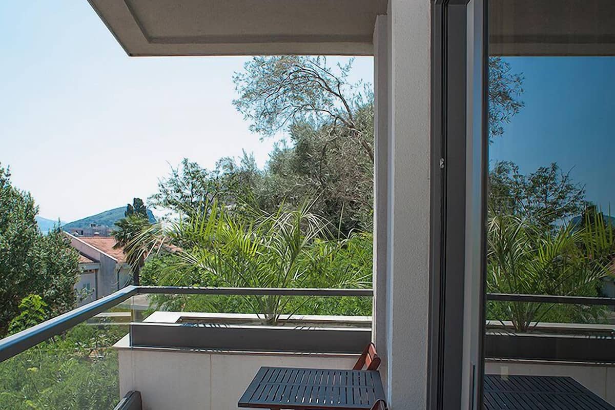 Comfort Apartment, 1 Bedroom, Balcony, Sea View | Desk, free cribs/infant beds, free WiFi