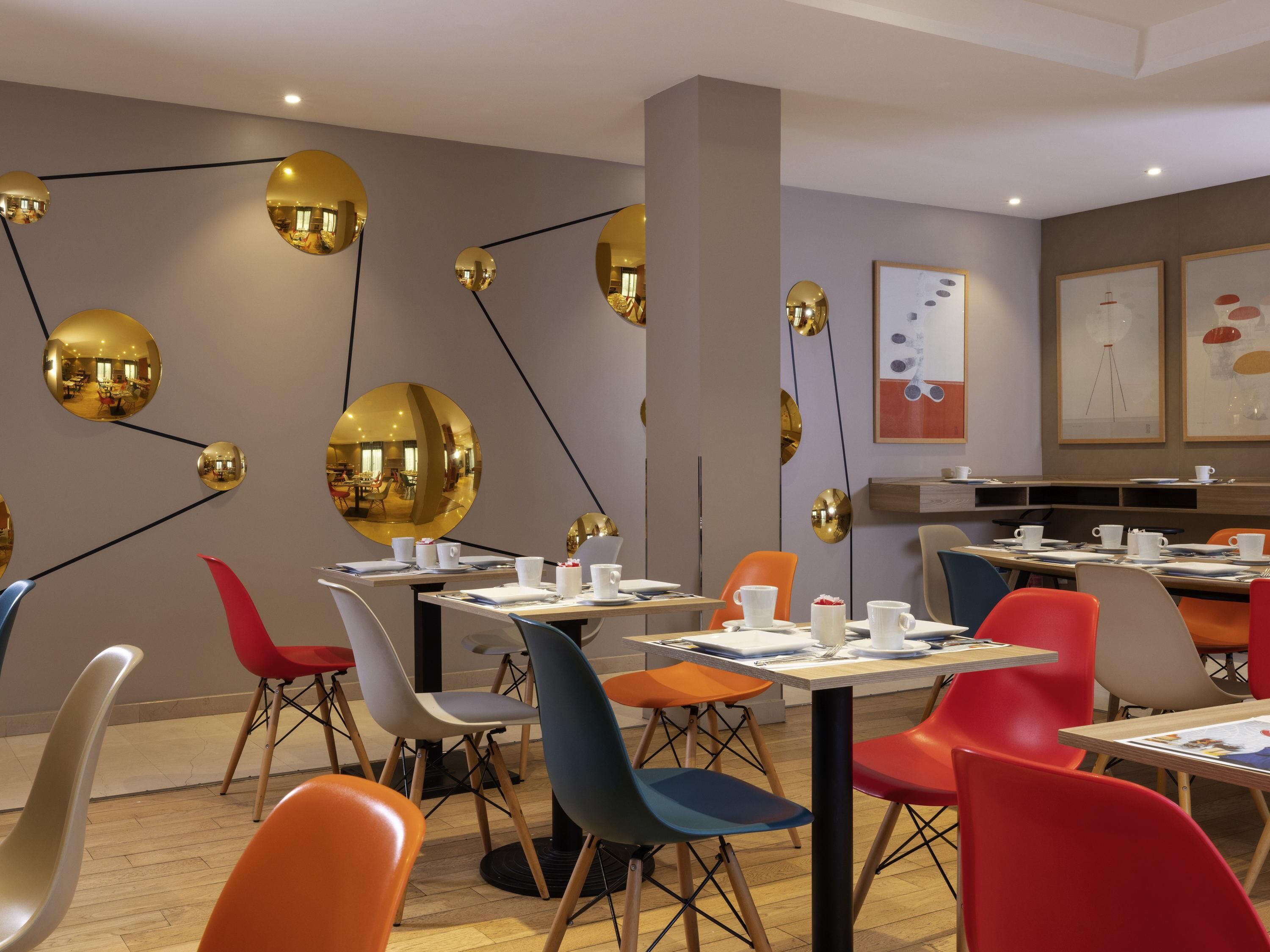 Se ofrece un desayuno bufé (11 EUR por persona)