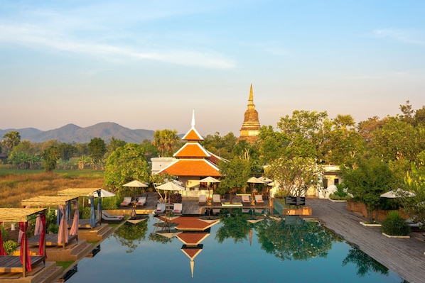 Outdoor pool - Sriwilai Sukhothai (Sukhothai)