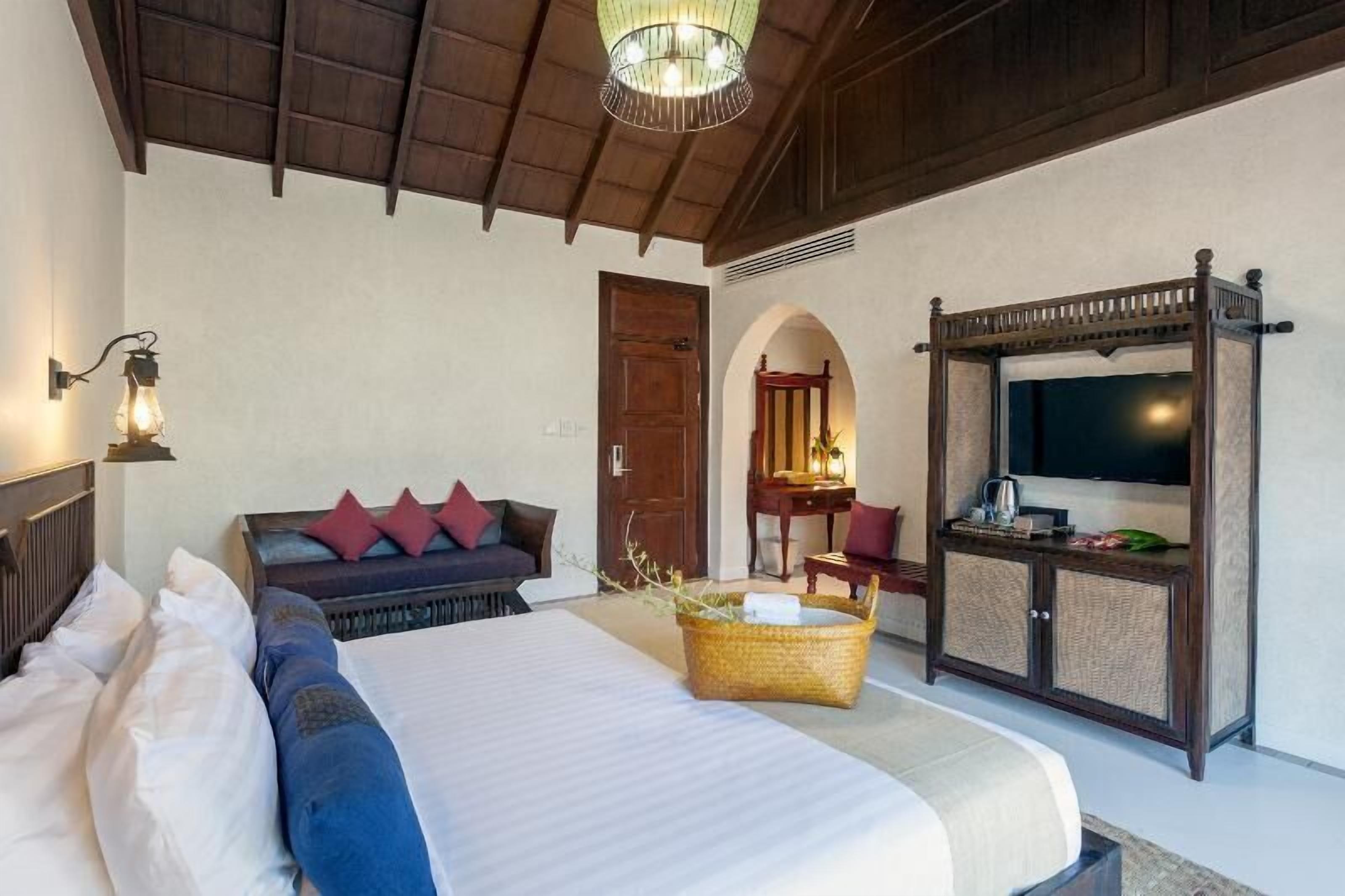 Ropa de cama hipoalergénica y minibar 