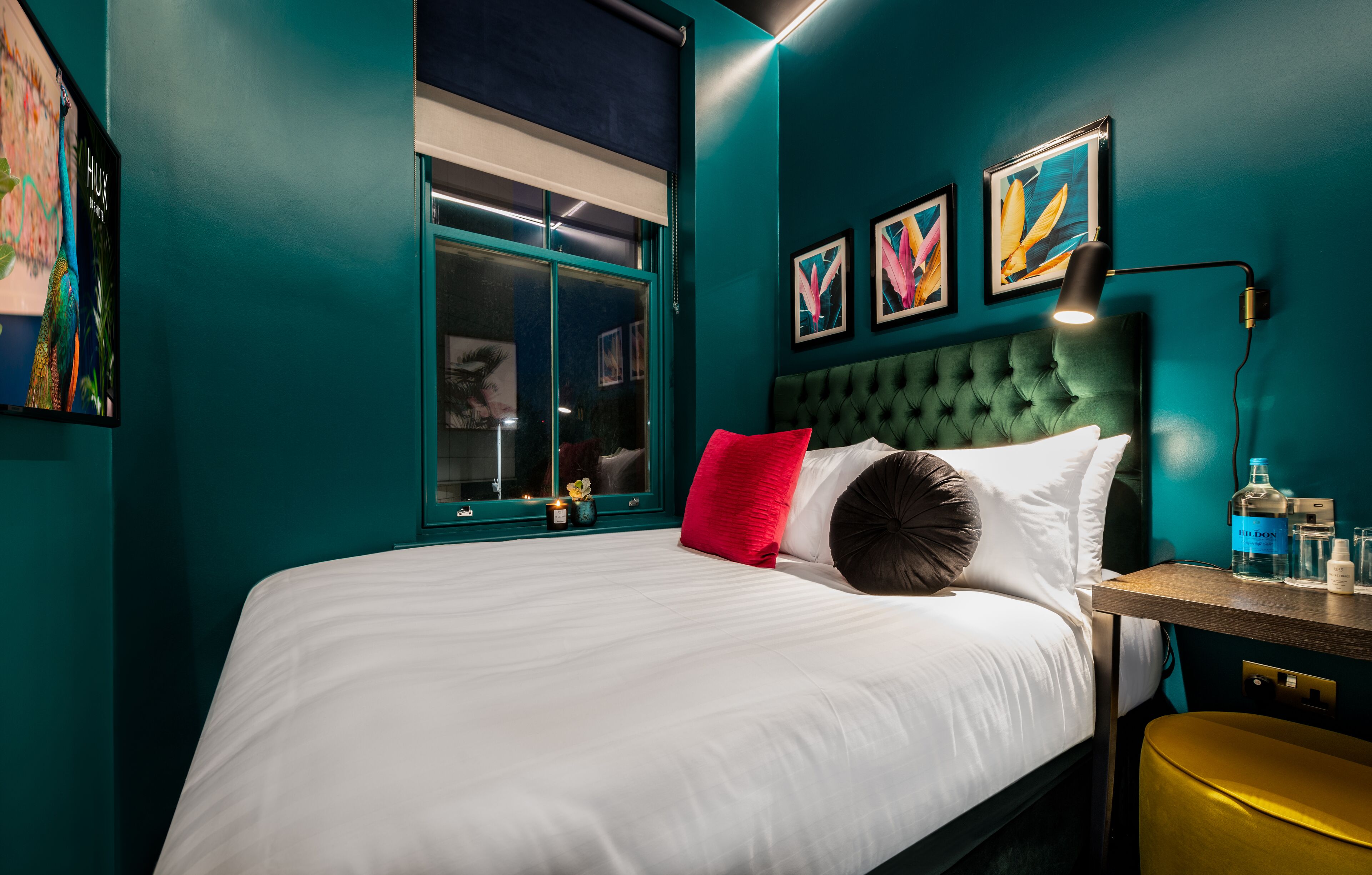 Petite | Coffres-forts dans les chambres, décoration personnalisée