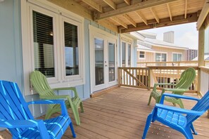 Terrace/patio - The Sweet Retreat 11LC (Port Aransas)