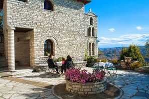 Apartment (split level) | Terrace/patio - En Chora Vezitsa (Zagori)