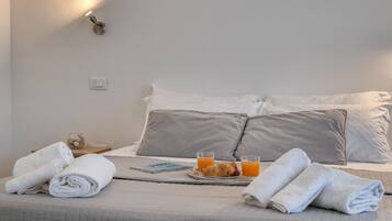 1 bedroom, desk, soundproofing, iron/ironing board