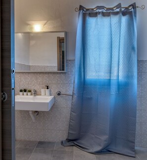 Apartment, 1 Schlafzimmer | Badezimmer