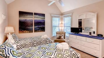 Family House, 3 Bedrooms | 3 bedrooms, free WiFi