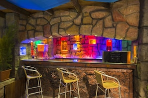 Bar (en la propiedad)