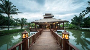 Unclassified image, 5 of 35, button - Moon Terrace Resort & Hotel (Mae Rim)