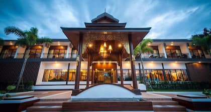 Moon Terrace Resort & Hotel