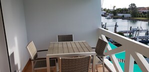Maison mitoyenne Supérieure, 2 chambres, cuisine, vue marina | Balcon