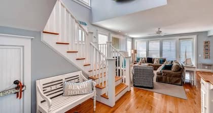 Footprints In The Sand 4 Bedroom Holiday Home By Bald Head Island