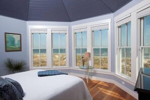 Family House, 5 Bedrooms, Ocean View, Sea Facing | 5 bedrooms, free WiFi