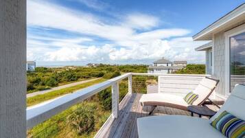 Family House, 4 Bedrooms, Ocean View, Sea Facing | Balcony