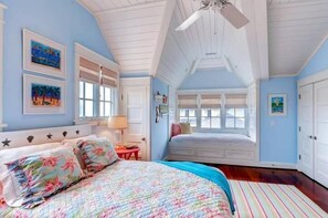 Family House, 4 Bedrooms, Ocean View, Sea Facing - Island Belle 4 Bedroom Holiday Home By Bald Head Island (Bald Head Island)